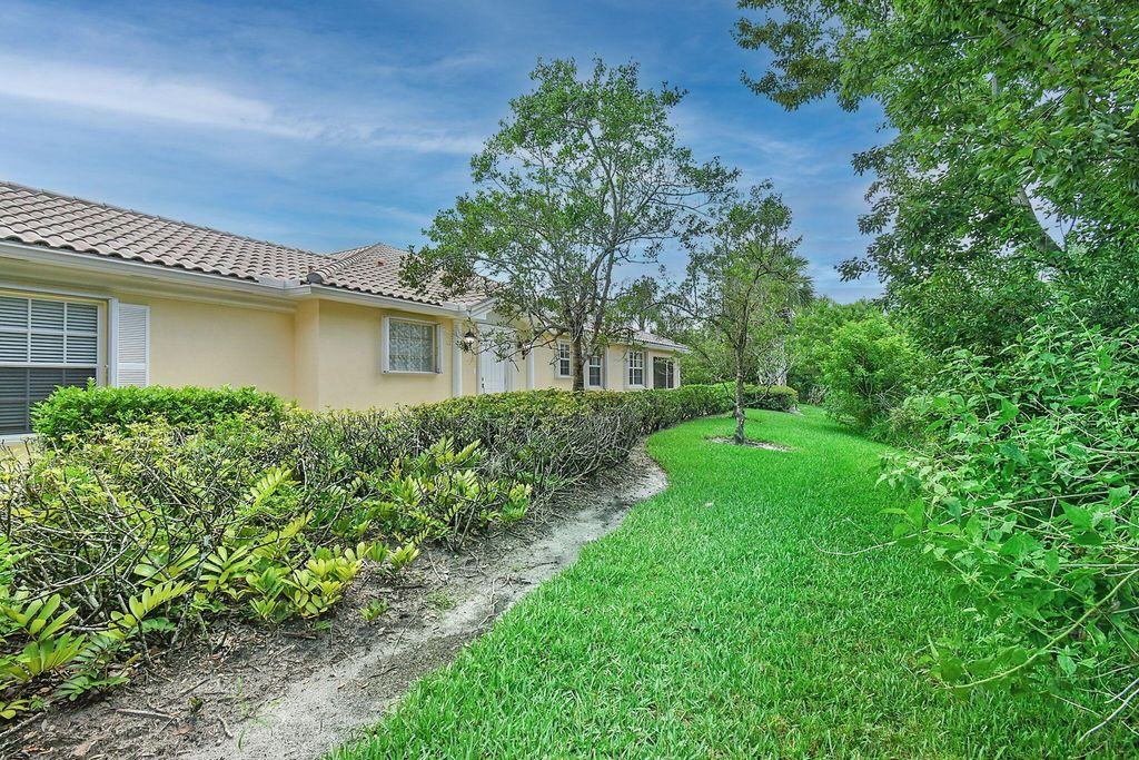 Photo of 8486 SE Retreat Drive, Hobe Sound, FL 33455 (MLS # R11096265)