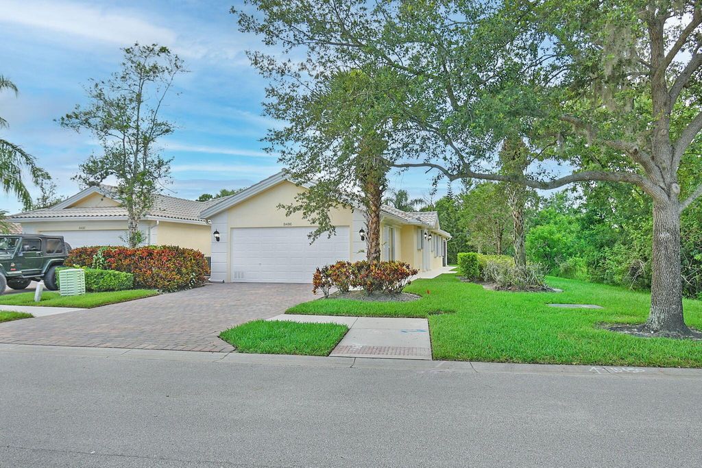 Photo of 8486 SE Retreat Drive, Hobe Sound, FL 33455 (MLS # R11096265)