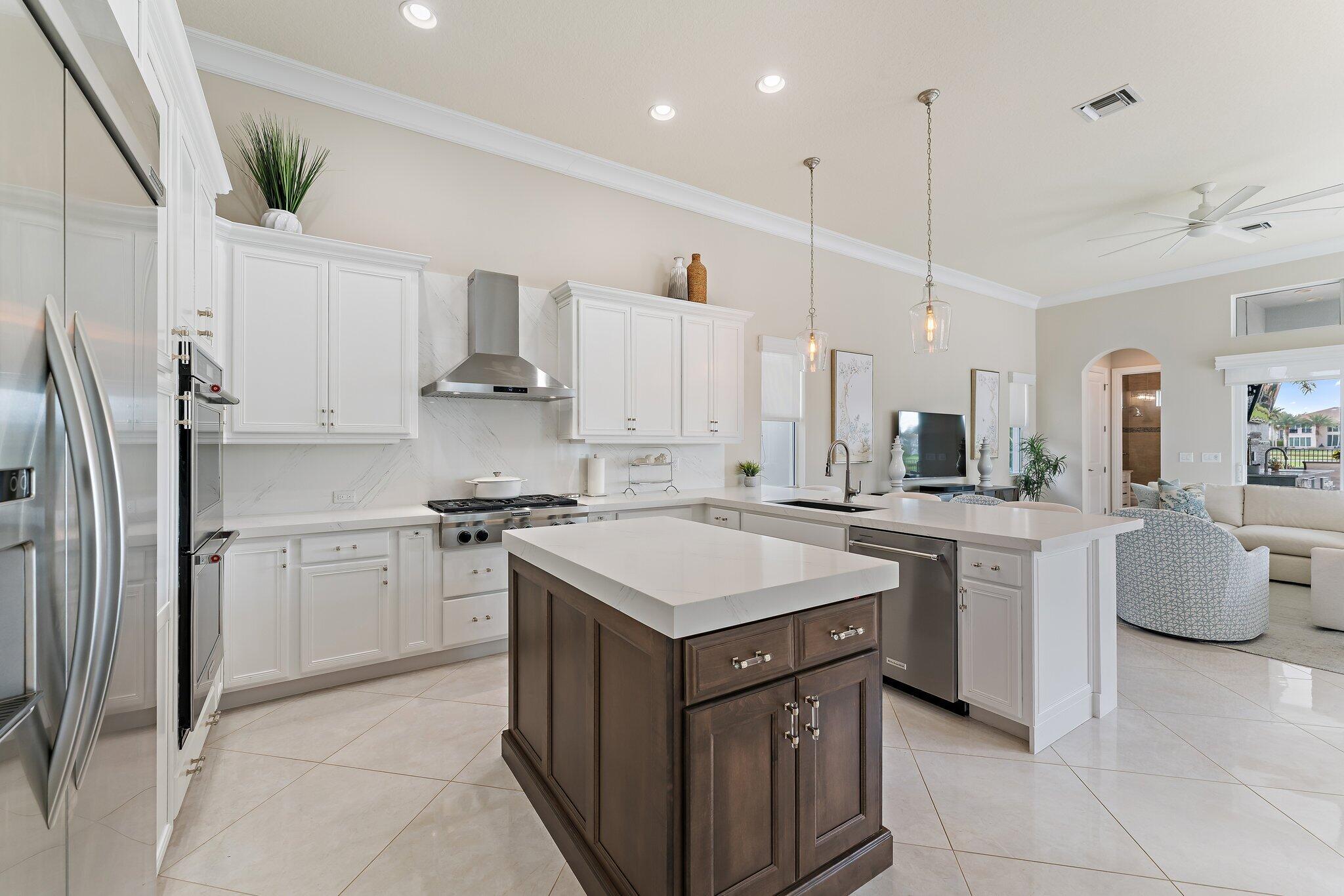 JUPITER COUNTRY CLUB - Residential