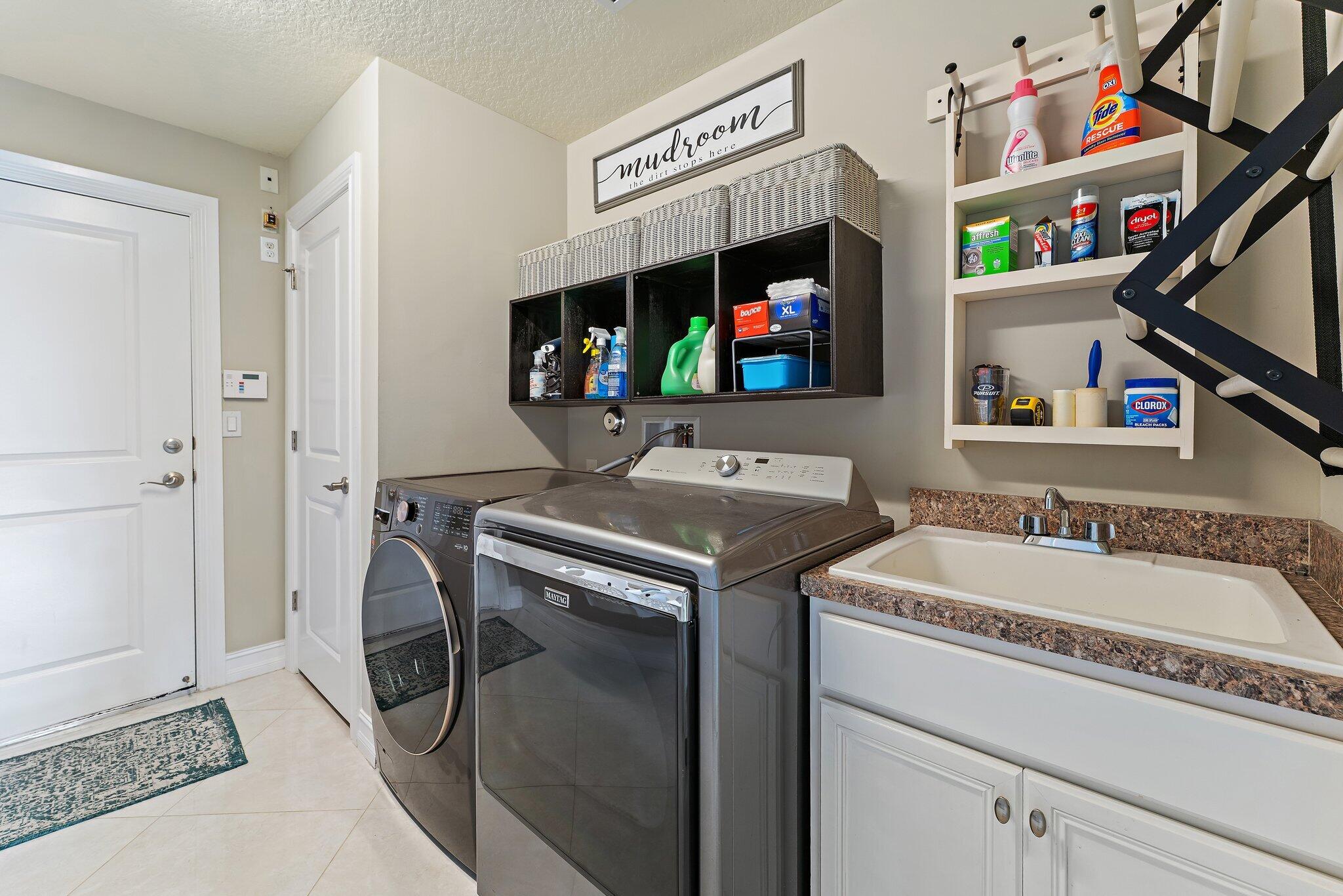 JUPITER COUNTRY CLUB - Residential