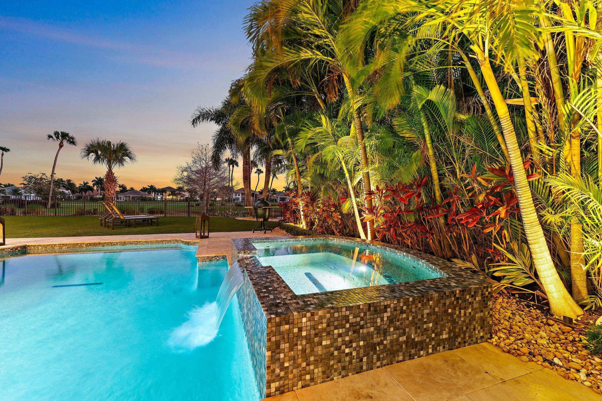 JUPITER COUNTRY CLUB - Residential