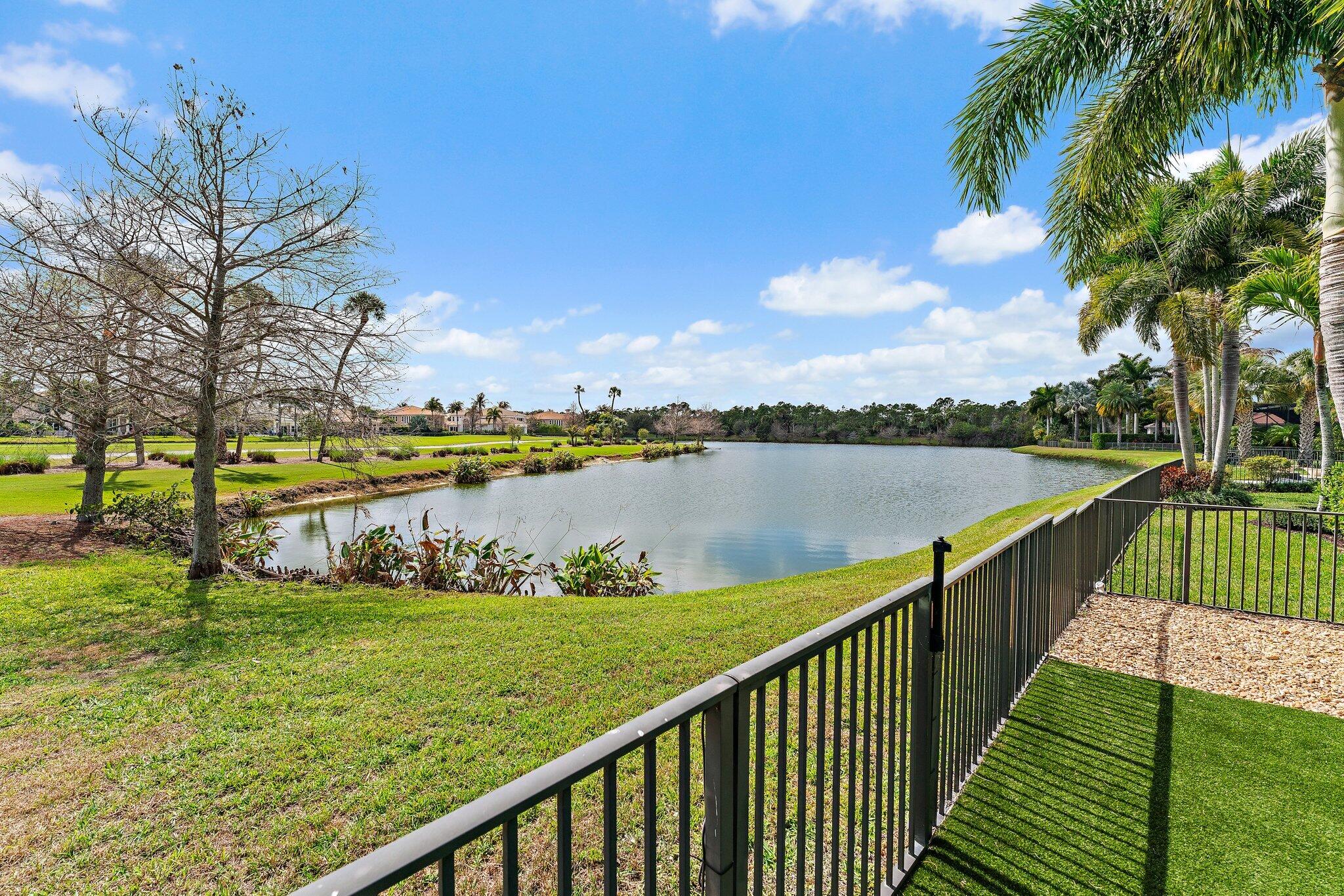 JUPITER COUNTRY CLUB - Residential