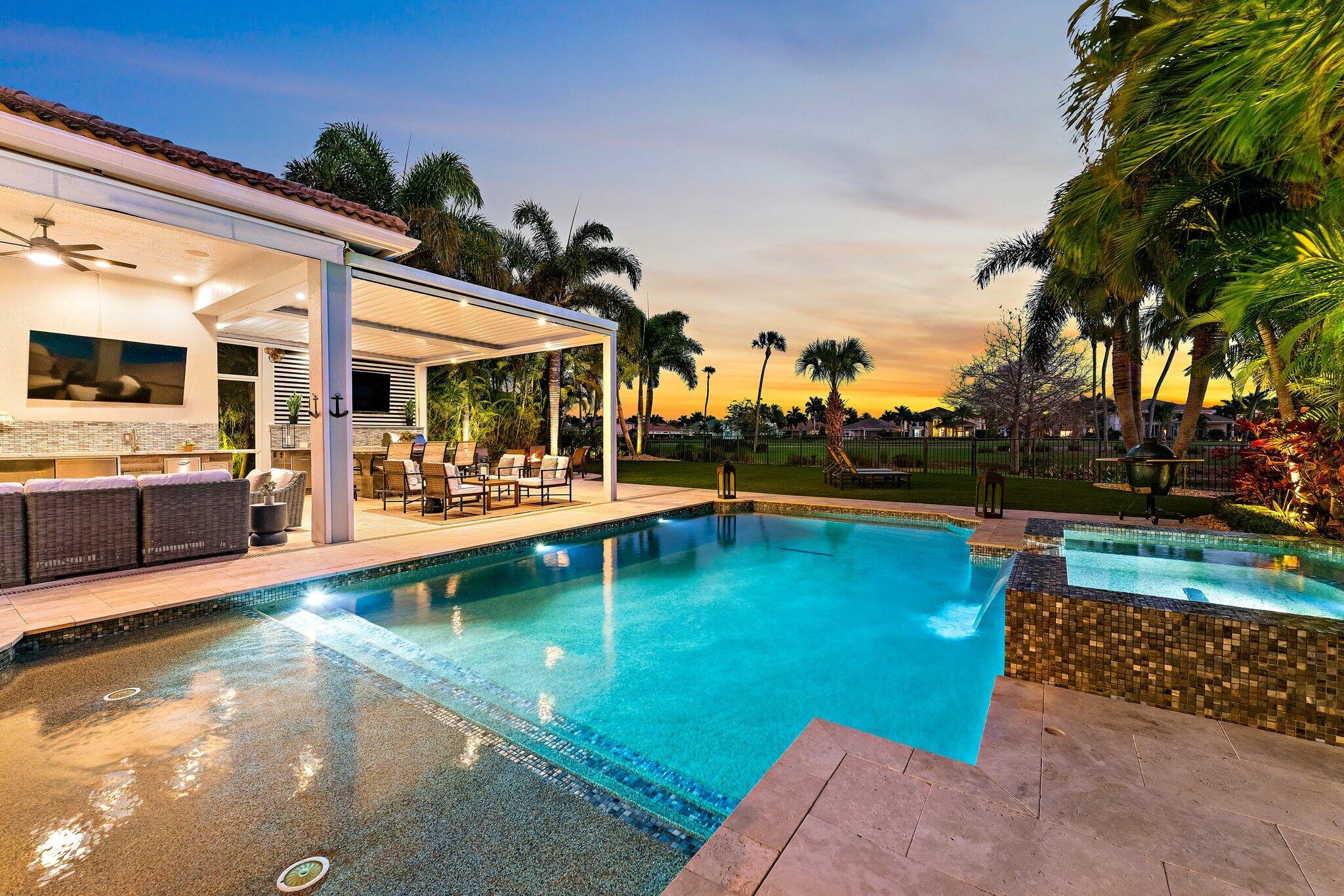 JUPITER COUNTRY CLUB - Residential