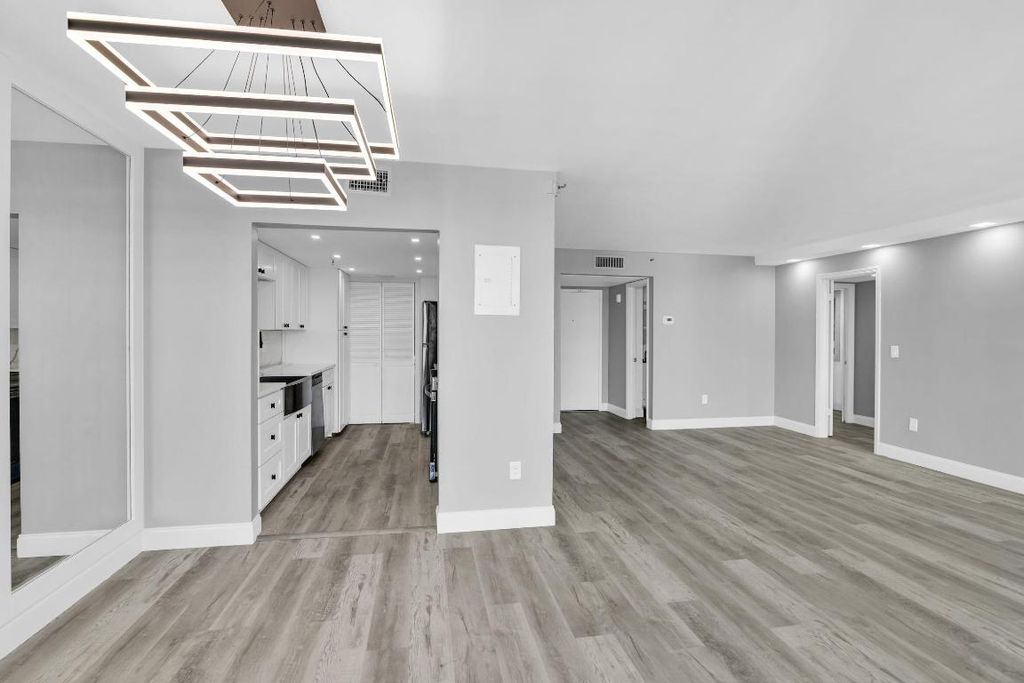 Photo of 859 Jeffery Street #810, Boca Raton, FL 33487 (MLS # R11153382)