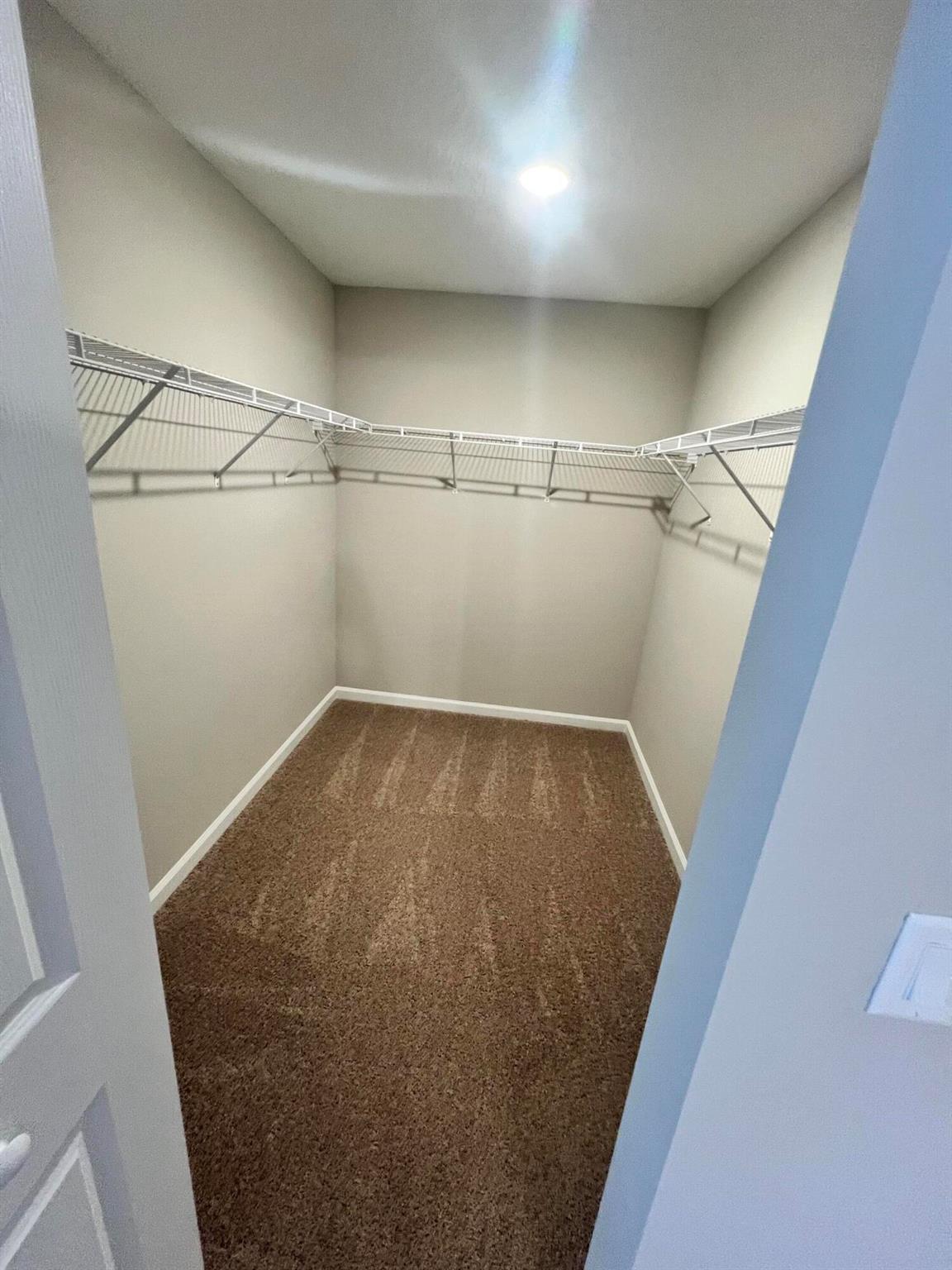 PORT ST LUCIE- SECTION 44 - Residential Lease