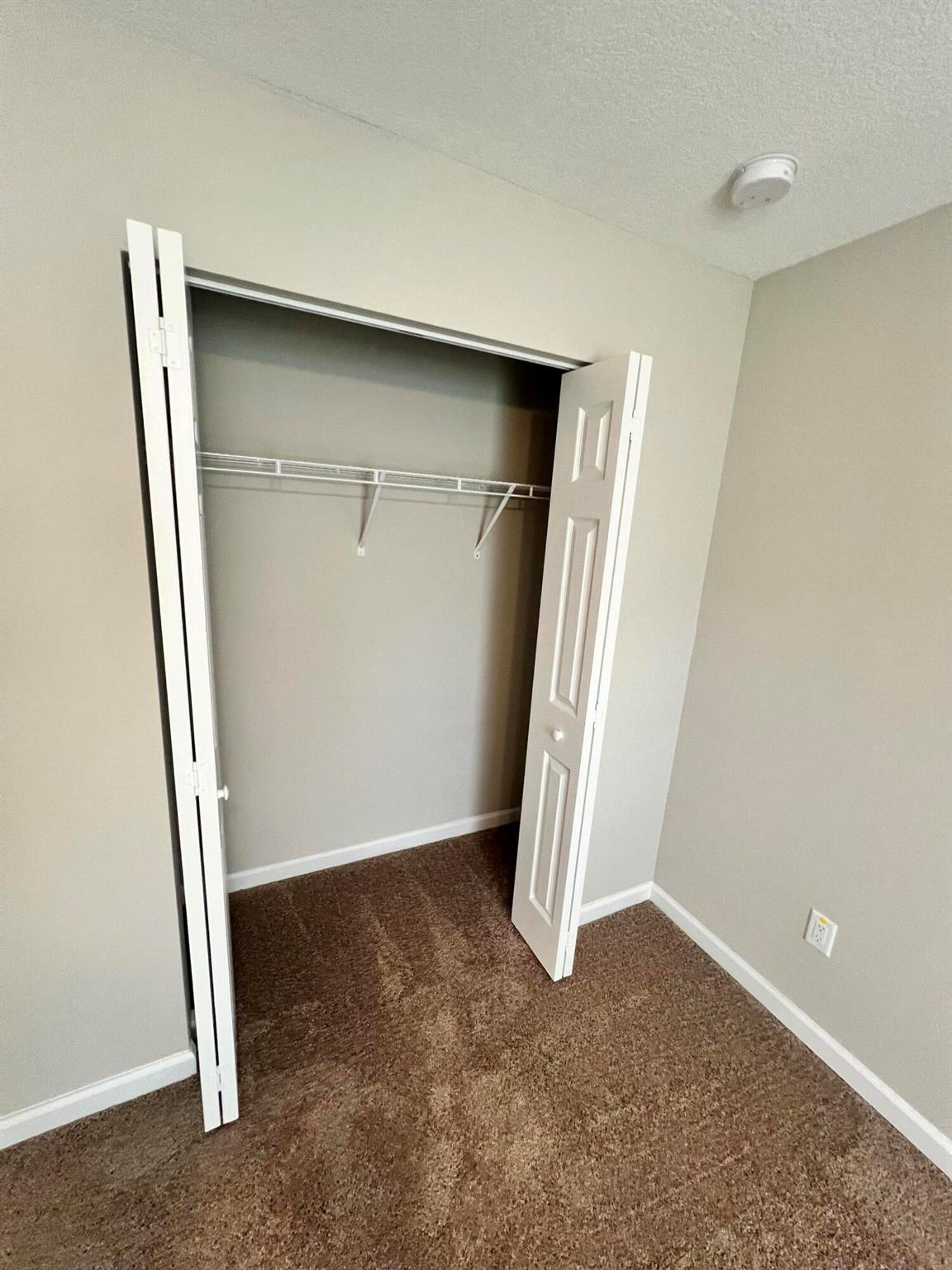 PORT ST LUCIE- SECTION 44 - Residential Lease