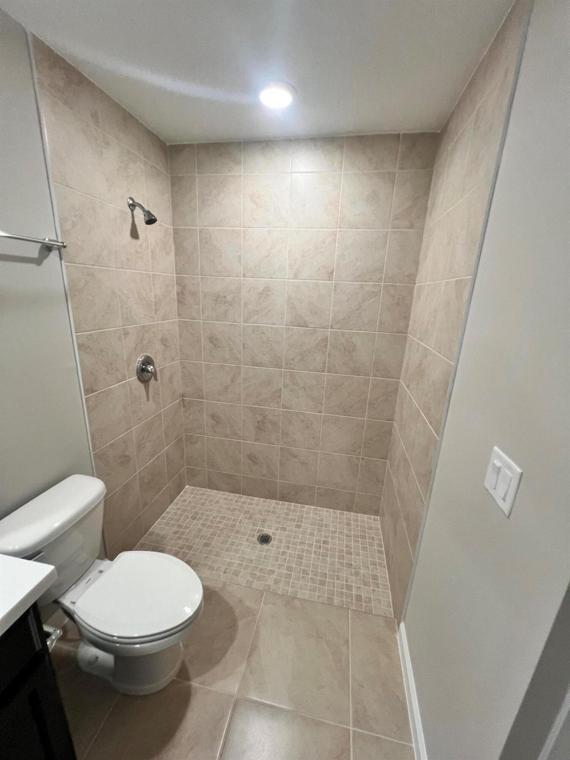 PORT ST LUCIE- SECTION 44 - Residential Lease