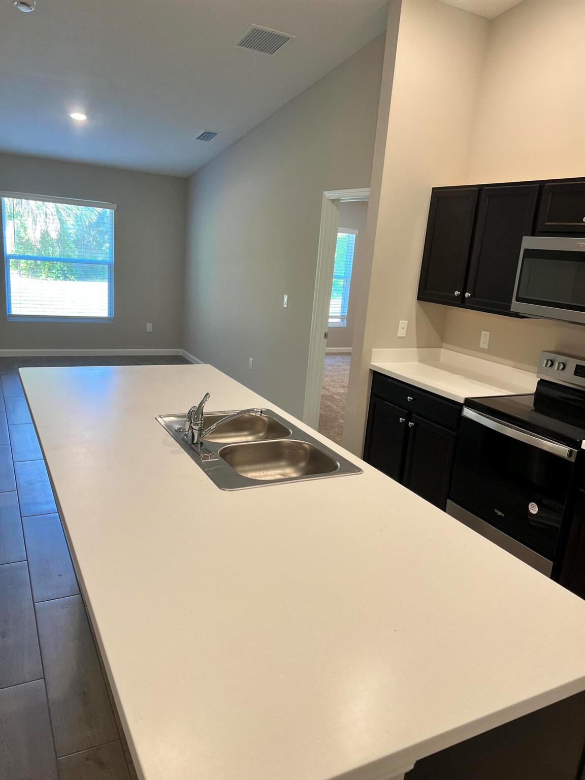 PORT ST LUCIE- SECTION 44 - Residential Lease