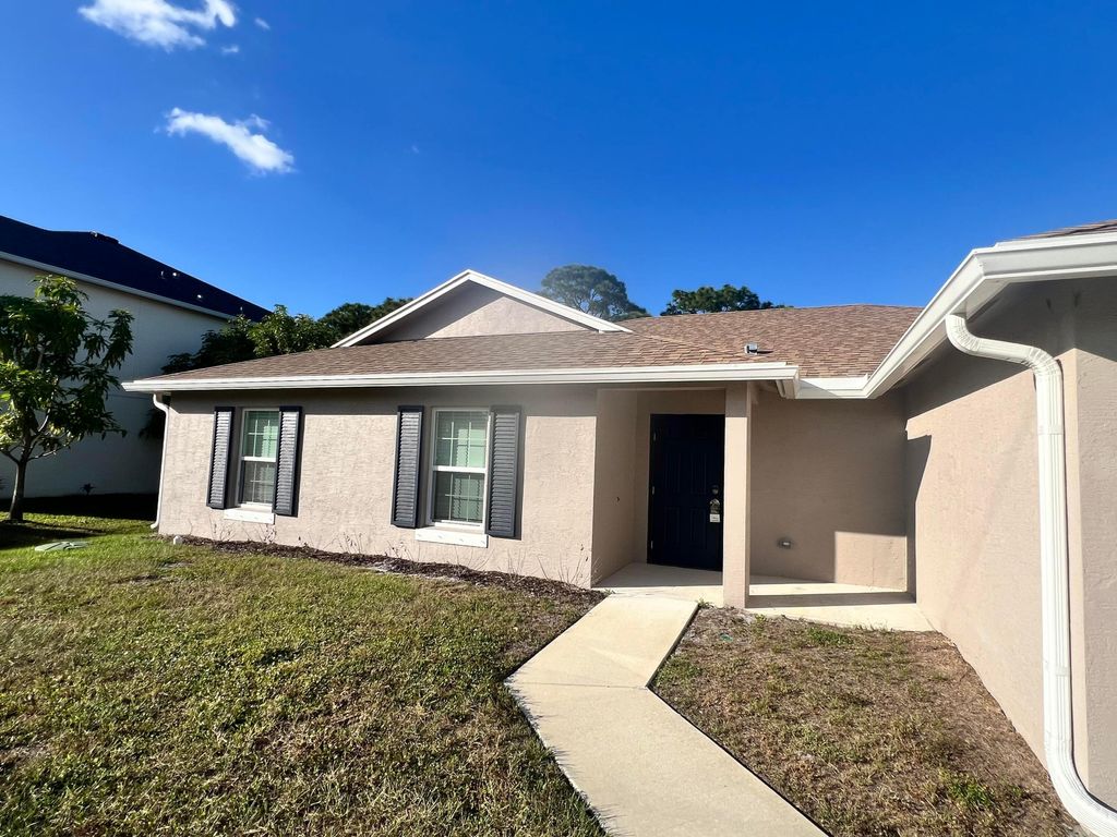 Photo of 5951 NW Baynard Drive, Port Saint Lucie, FL 34986 (MLS # R11142649)