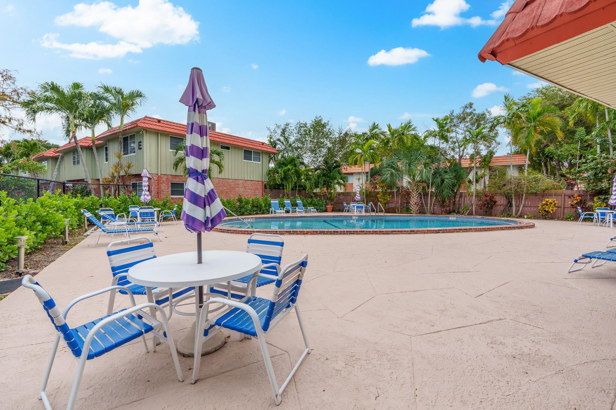 Manor Grove Townhomes - Residential