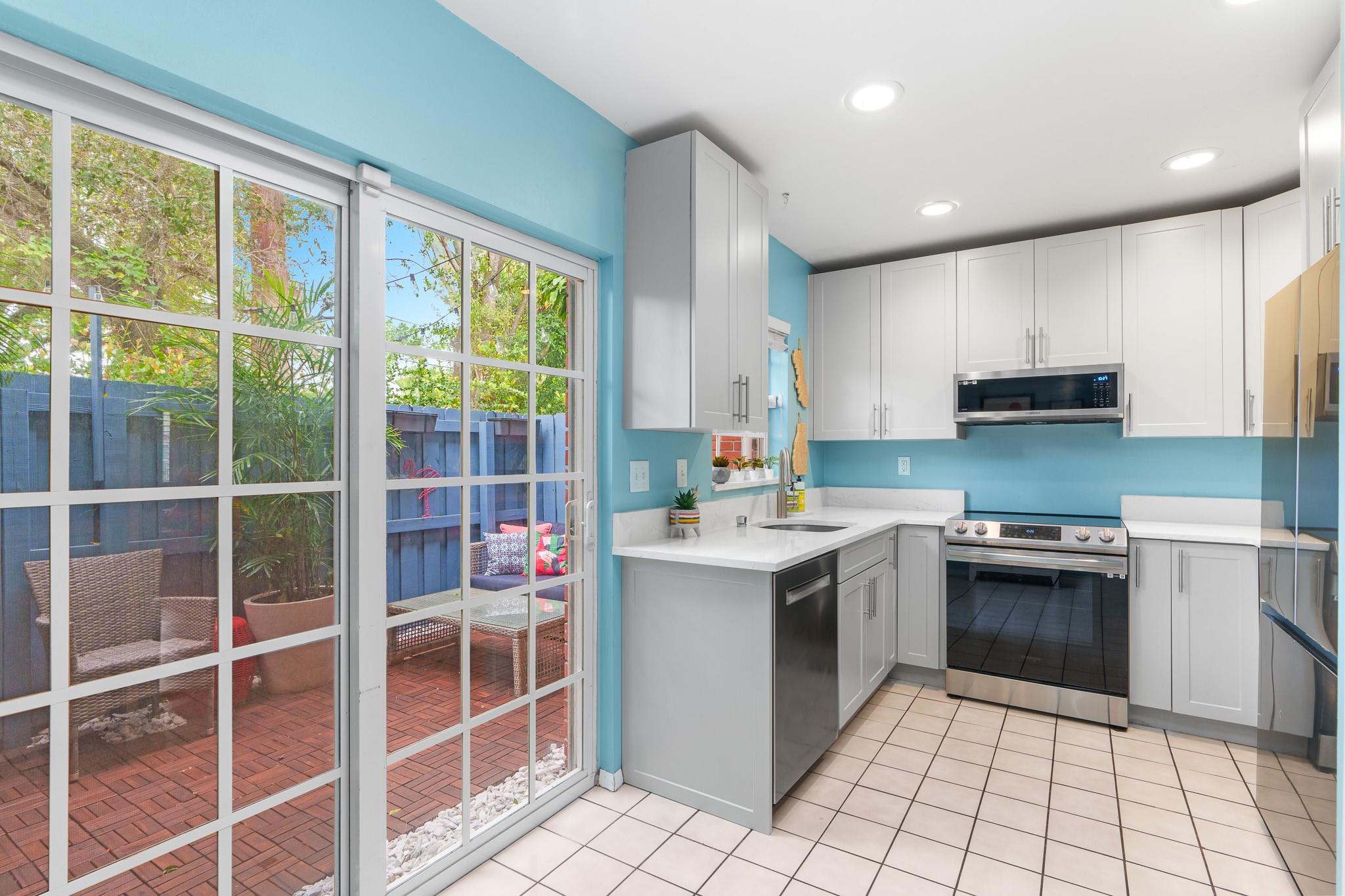 Manor Grove Townhomes - Residential
