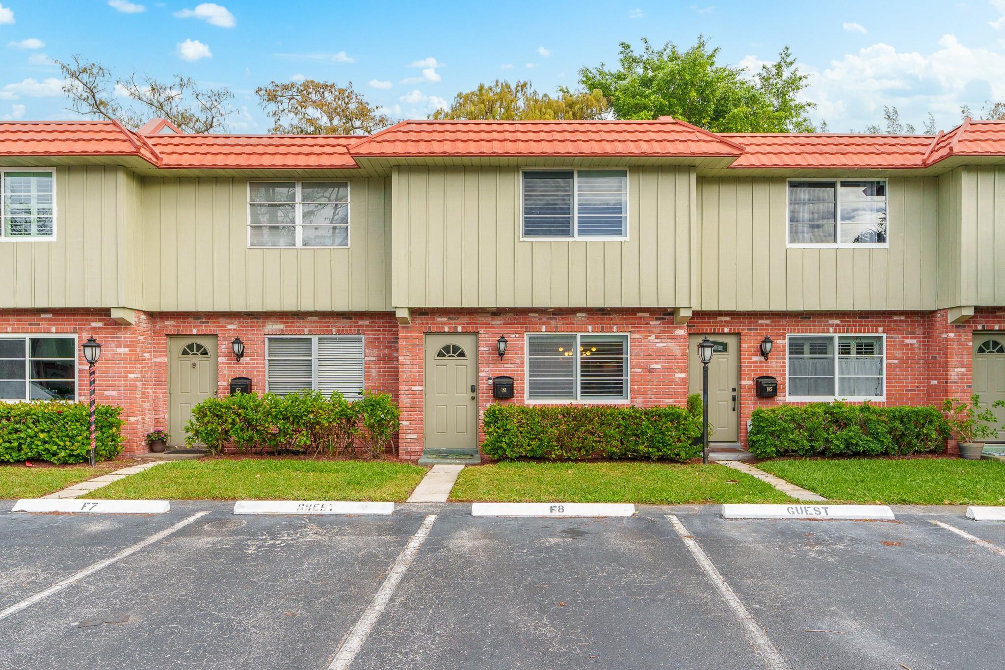 Manor Grove Townhomes - Residential