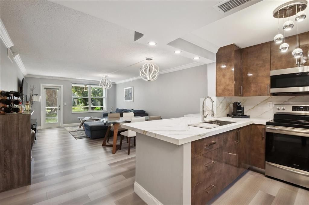 Photo of 4025 N Federal Highway #123C, Fort Lauderdale, FL 33308 (MLS # F10499632)