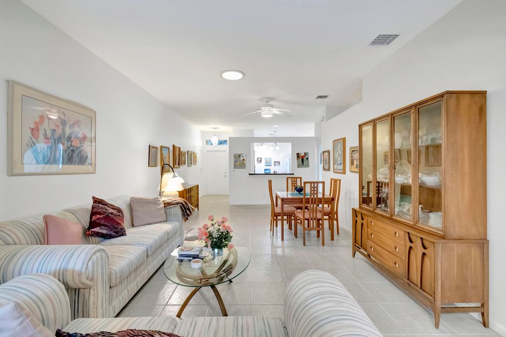 Photo of 10604 Royal Caribbean Circle, Boynton Beach, FL 33437 (MLS # R10944861)