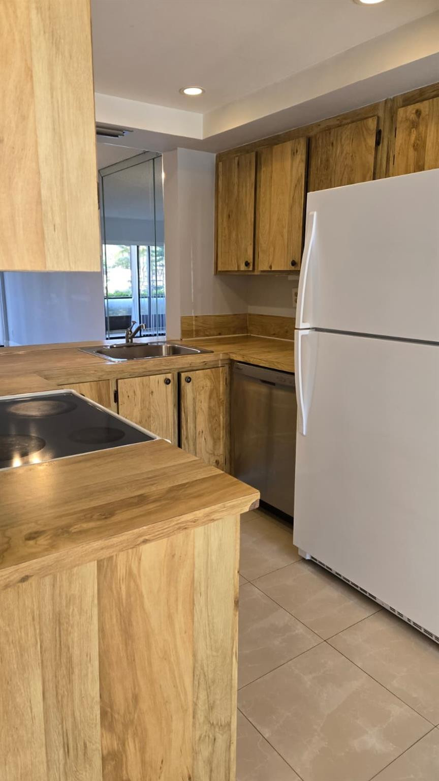 Meadowridge East - Residential