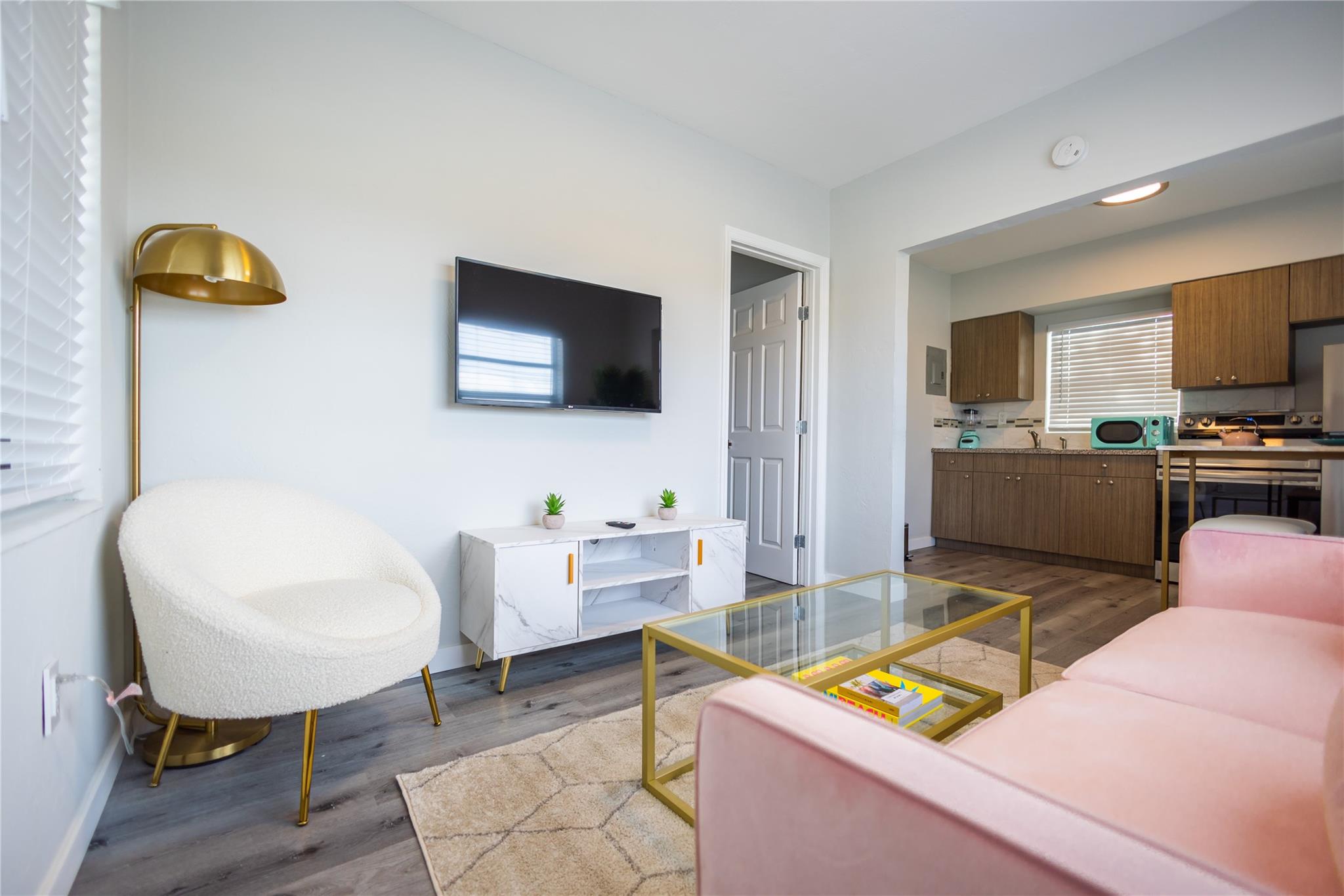 Dupont Add - Residential Lease