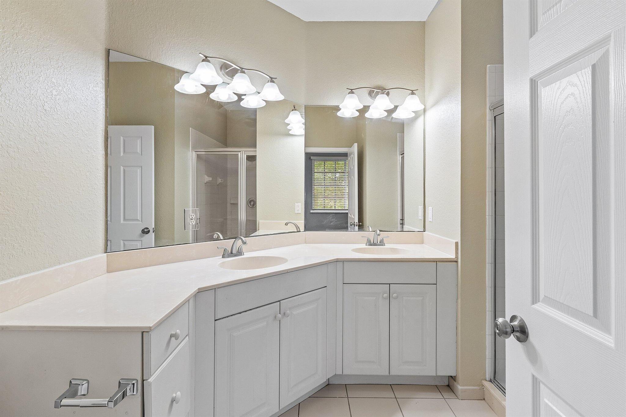 MARSH HARBOUR 52 CONDO - Residential
