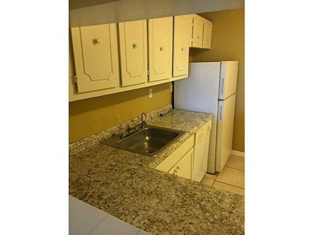 Photo of 4334 NW 9th Avenue #7-3f, Deerfield Beach, FL 33064 (MLS # B26025335)