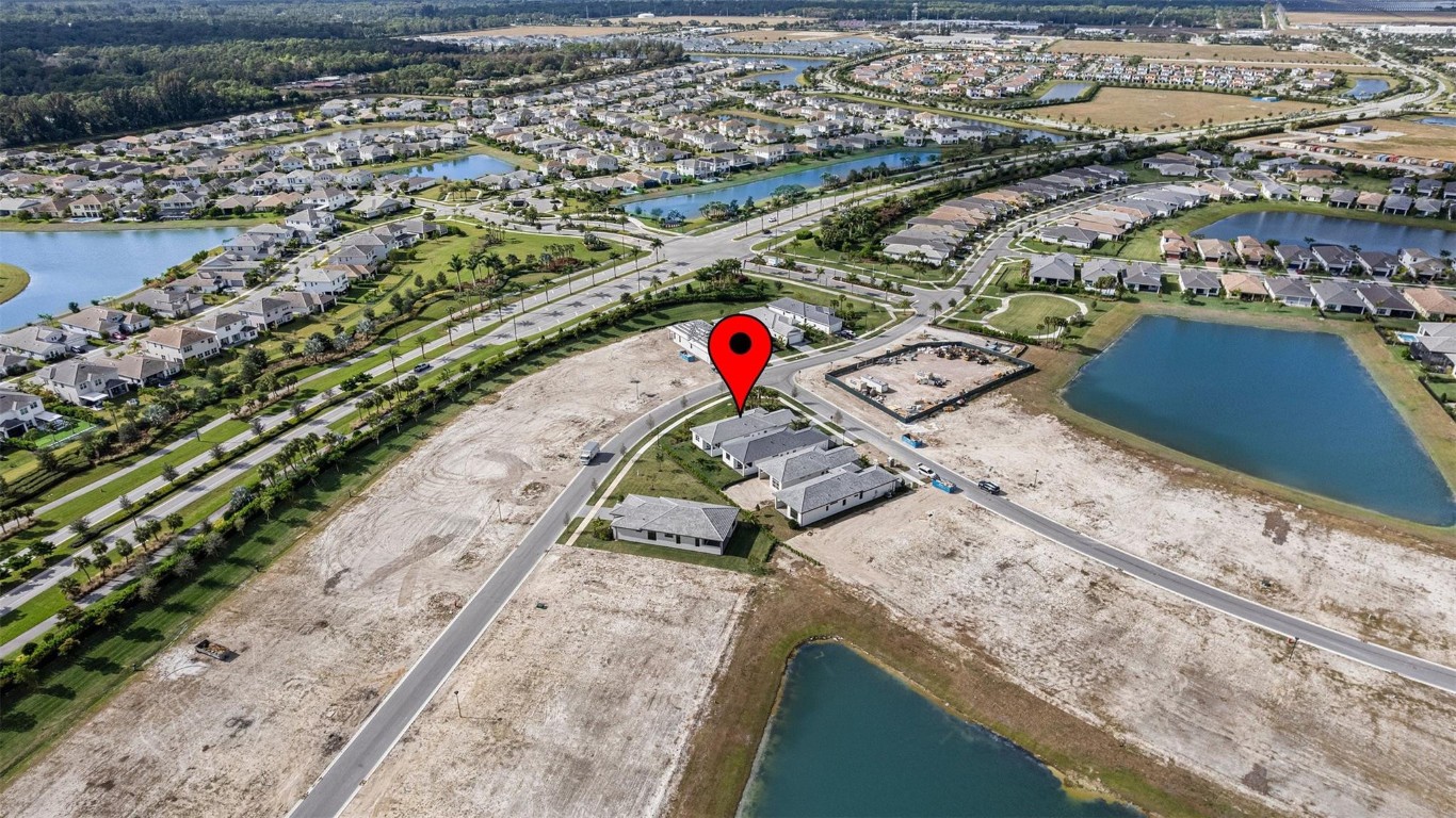 CRESSWIND PALM BEACH - Residential