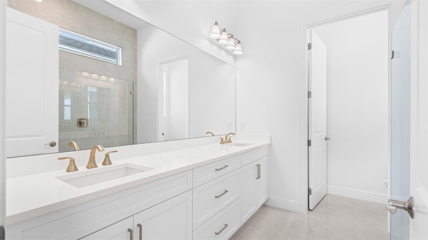 CRESSWIND PALM BEACH - Residential