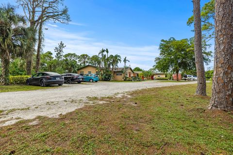 A home in Lake Worth