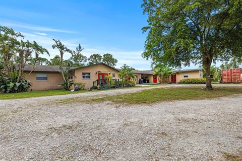 A home in Lake Worth