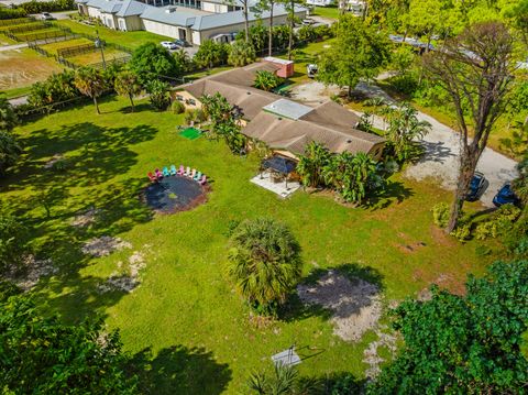 A home in Lake Worth