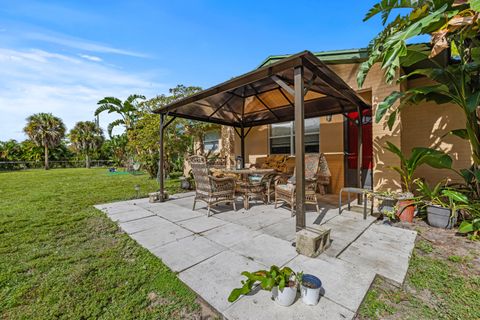 A home in Lake Worth