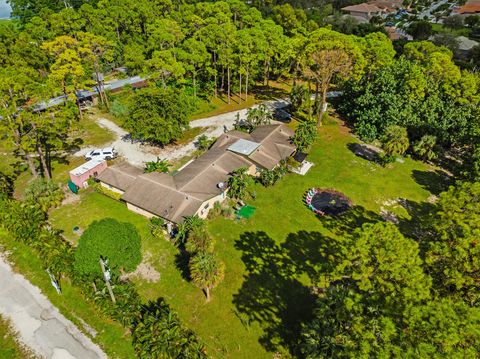 A home in Lake Worth