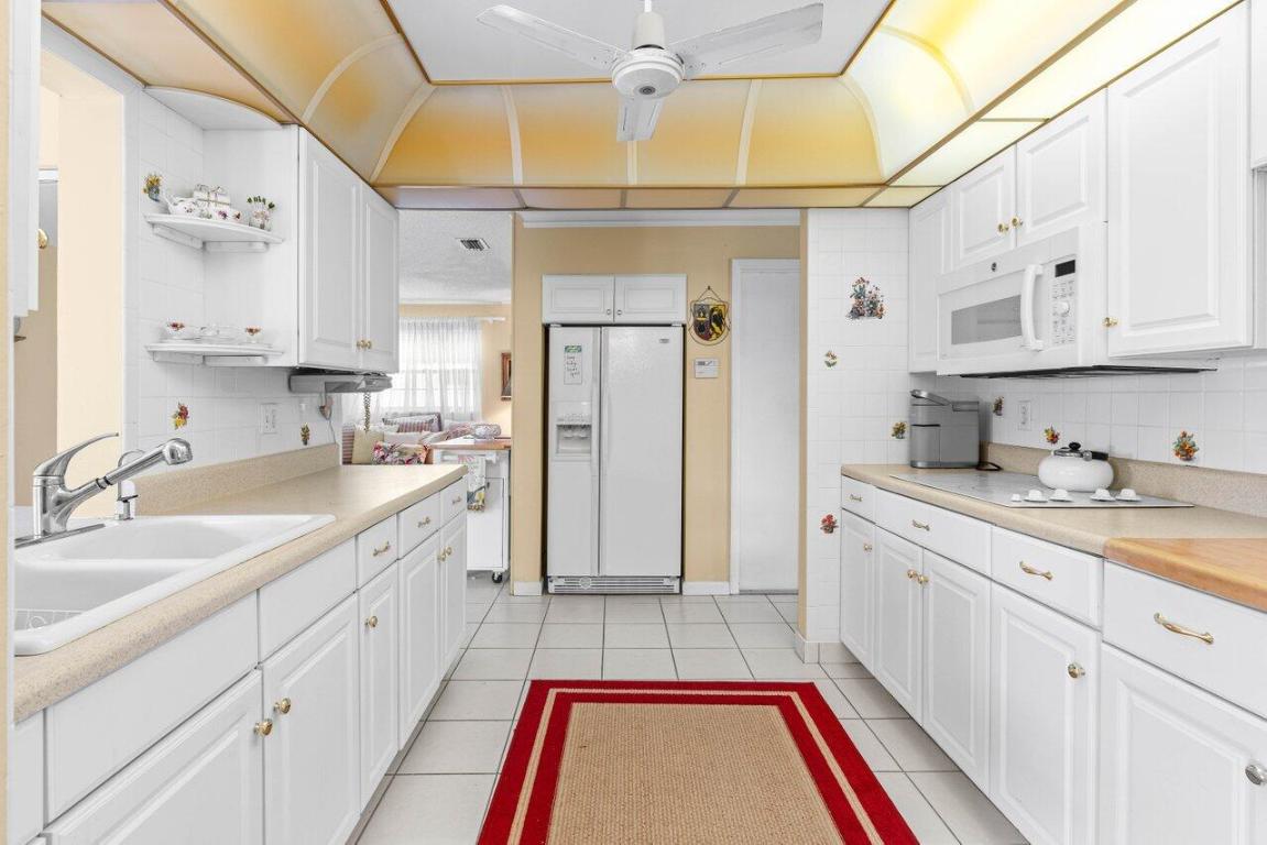 Leisureville - Residential