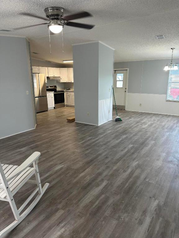 Tropical Isles - Residential