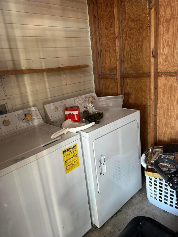 Tropical Isles - Residential