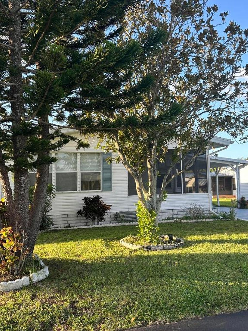 Photo of 528 Tropical Isles Circle, Fort Pierce, FL 34982 (MLS # R11133277)