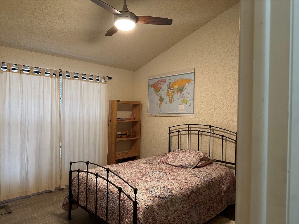 Inverrary Village 94-16 B - Residential