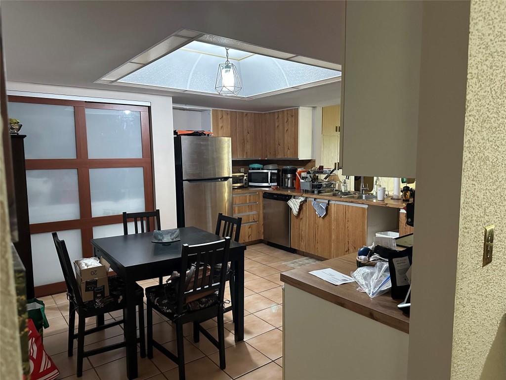 Inverrary Village 94-16 B - Residential