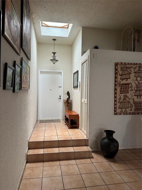 Inverrary Village 94-16 B - Residential