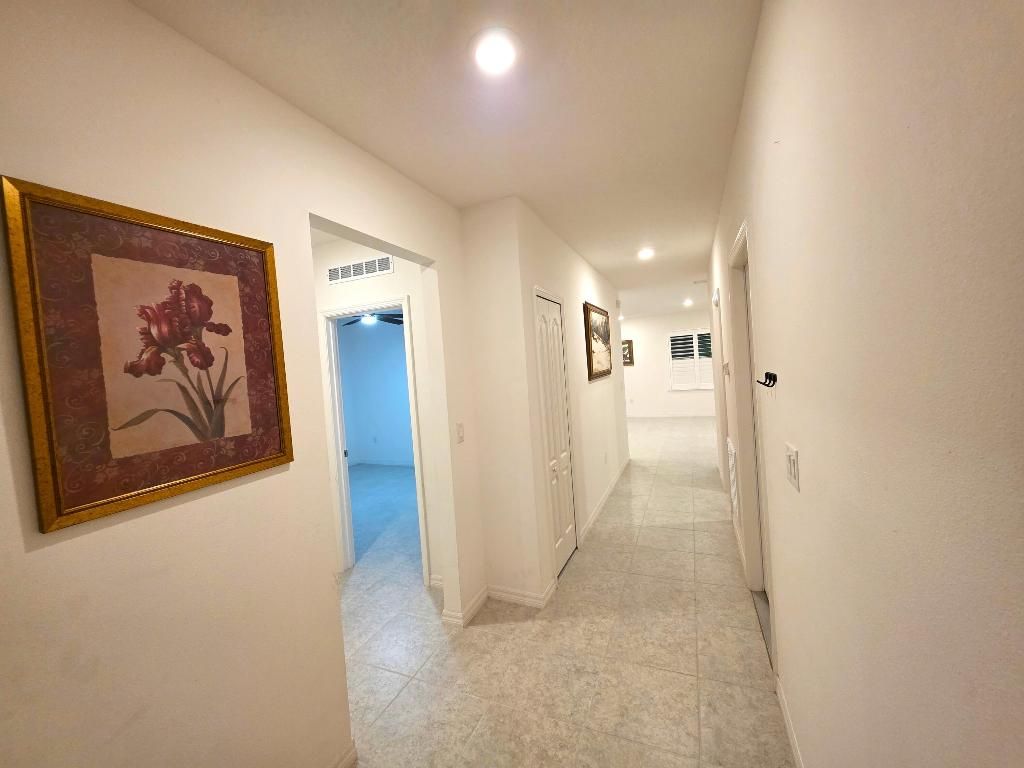 Photo of 7980 98th Avenue, Vero Beach, FL 32967 (MLS # R11153029)