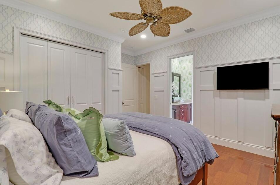 The Waters Edge - Residential