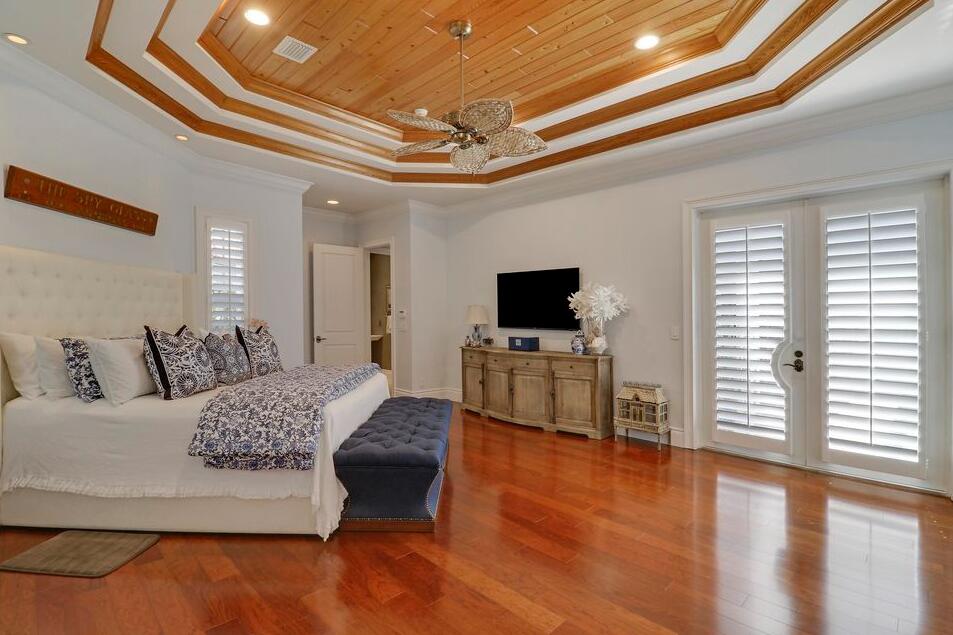 The Waters Edge - Residential