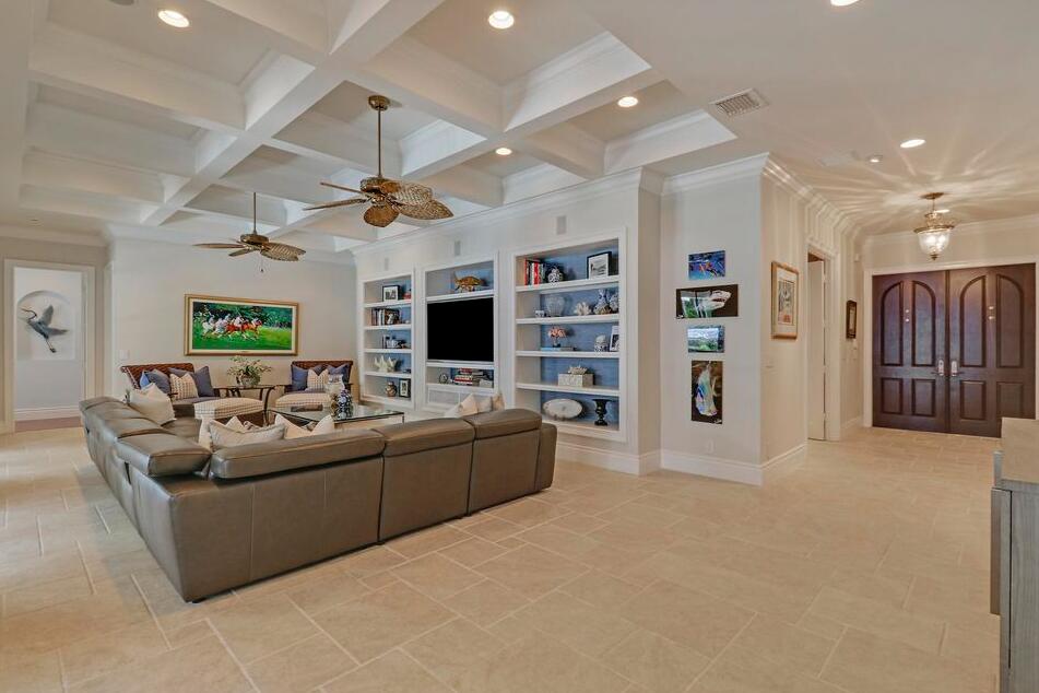 The Waters Edge - Residential