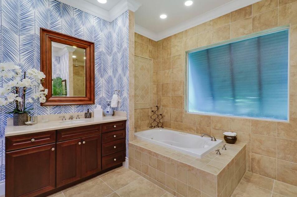 The Waters Edge - Residential