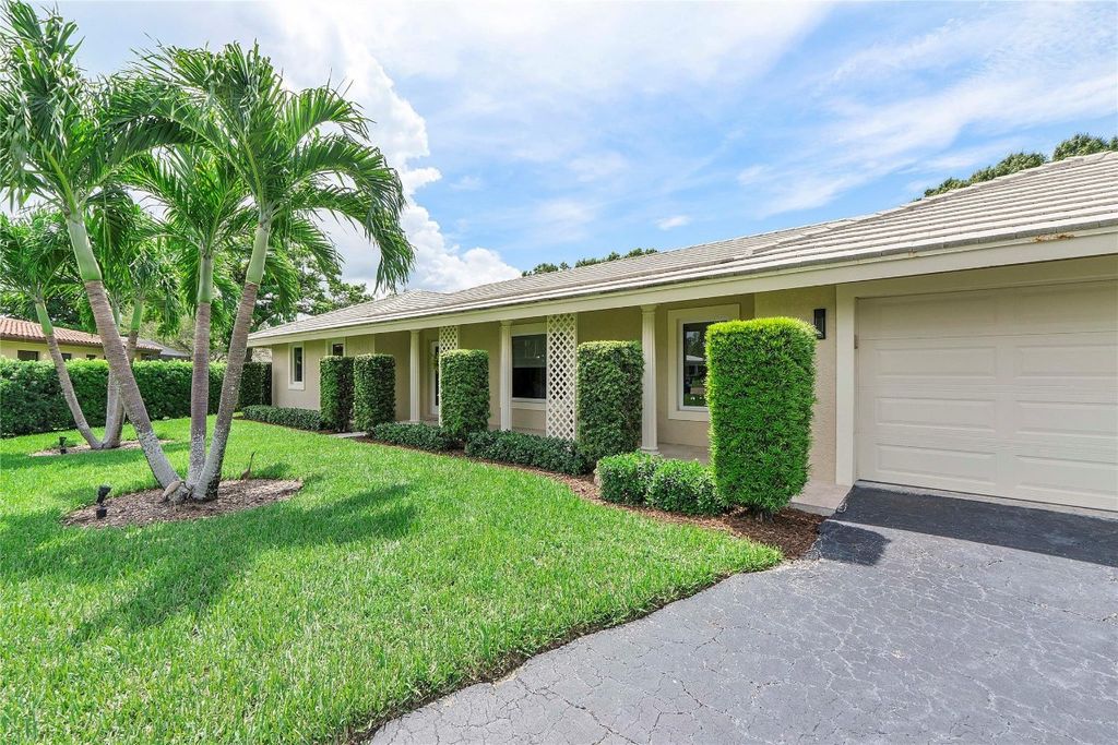 Photo of 3663 NW 99th Terrace, Coral Springs, FL 33065 (MLS # F10525376)