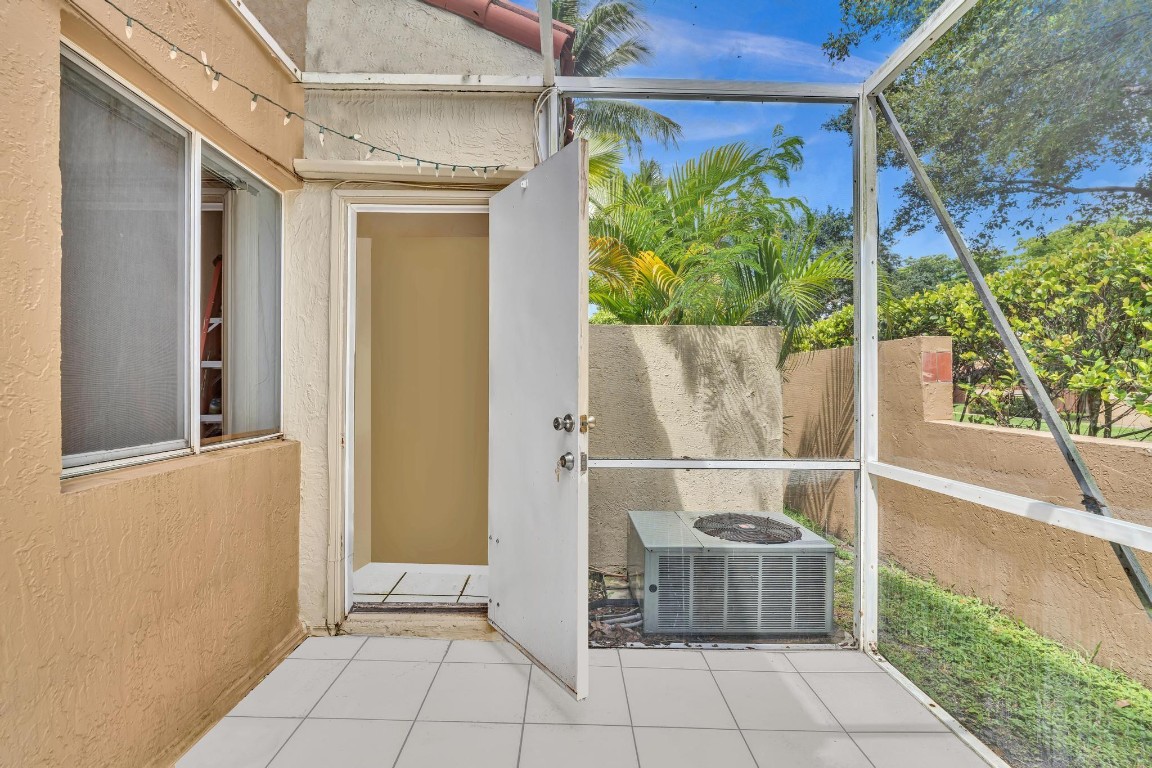 Dahlia at Plantation - Residential