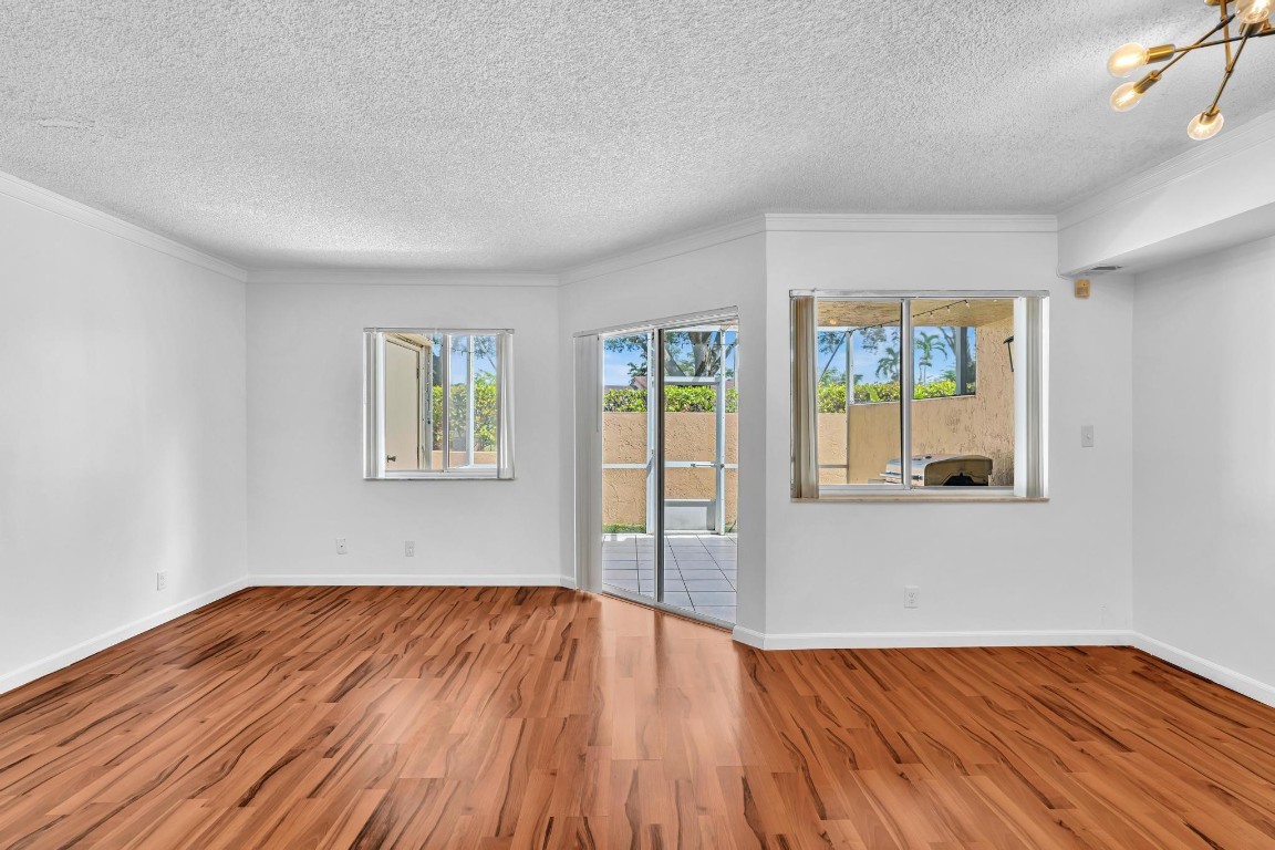 Dahlia at Plantation - Residential