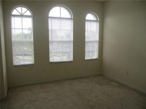 HARBOUR OAKS - Residential