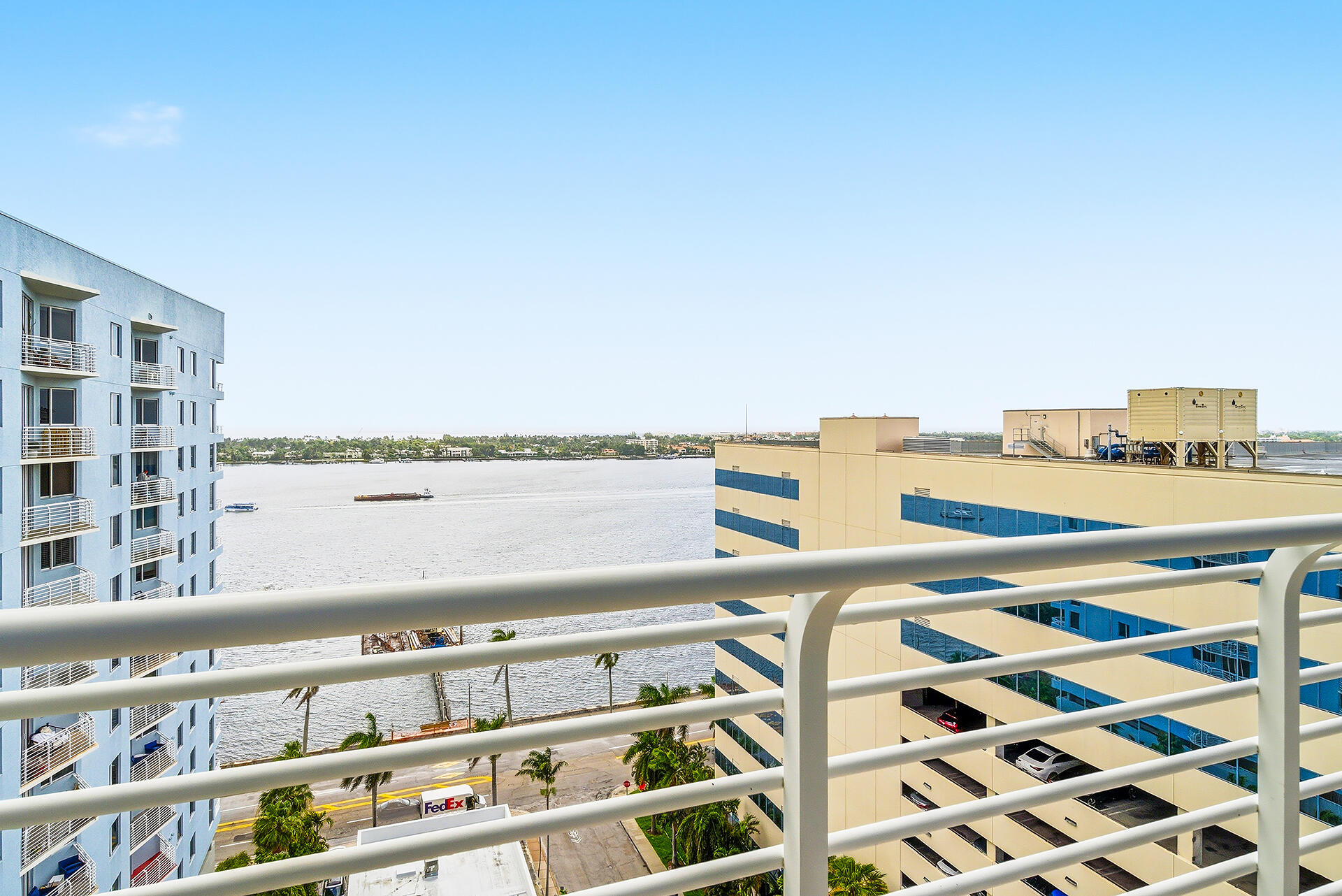 1551 N Flagler Drive Lph 11