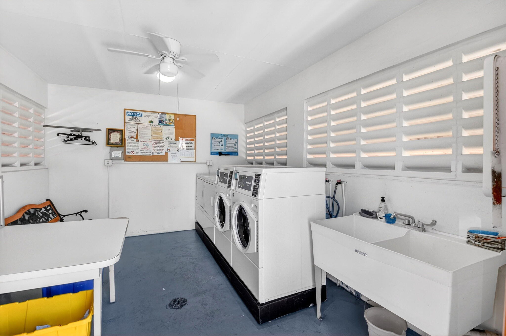 CRESTHAVEN VILLAS CONDO 24 - Residential Lease