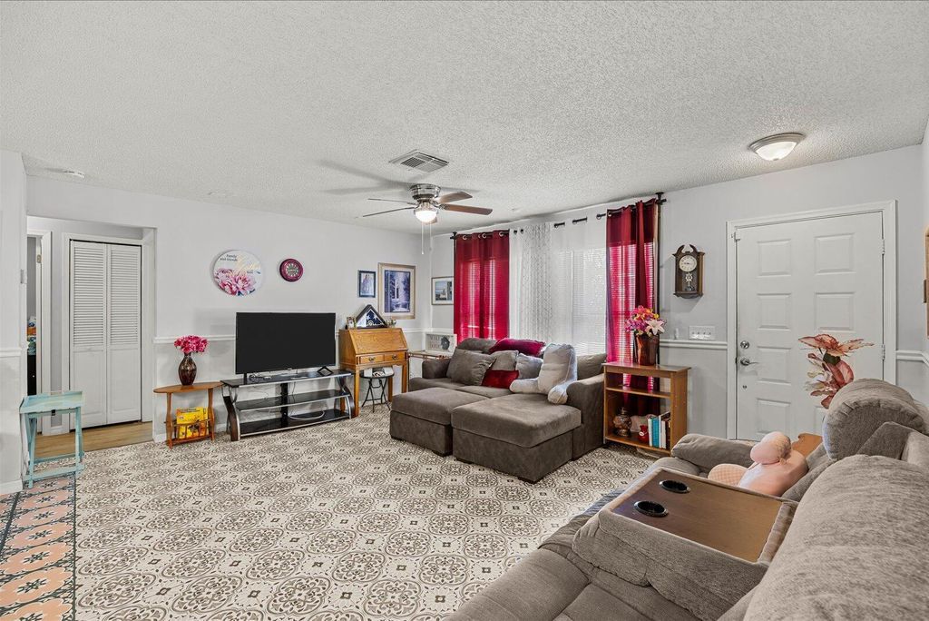 Photo of 949 SE Breakwater Avenue, Port Saint Lucie, FL 34983 (MLS # B26003938)