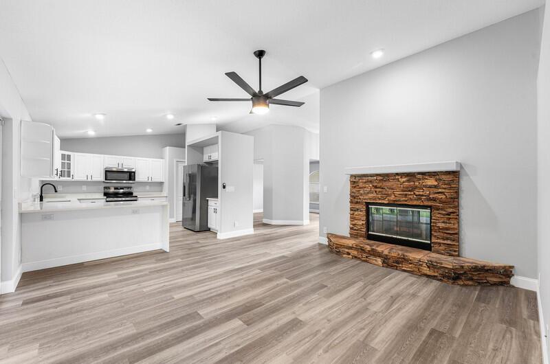 Acreage - Residential