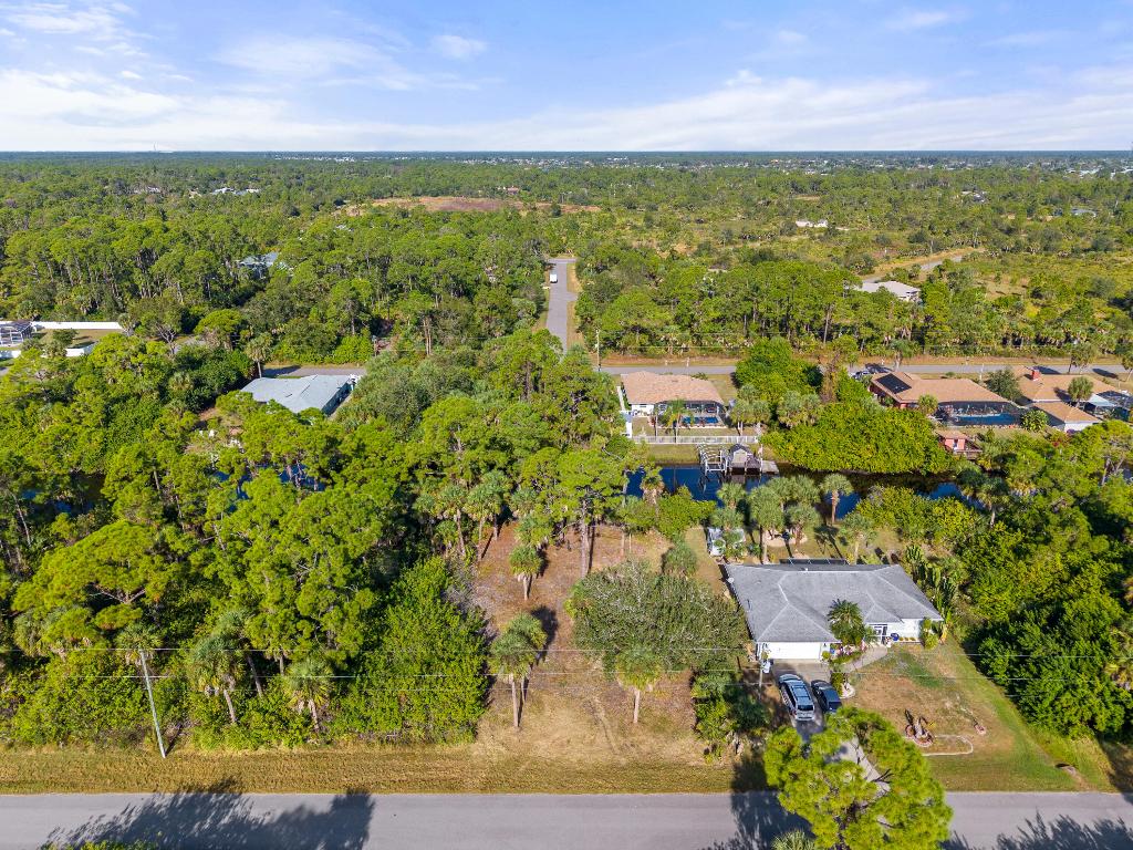 PORT CHARLOTTE SEC 038 - Land